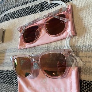 NWT Blender’s Gemstone Gal Polarized Shades